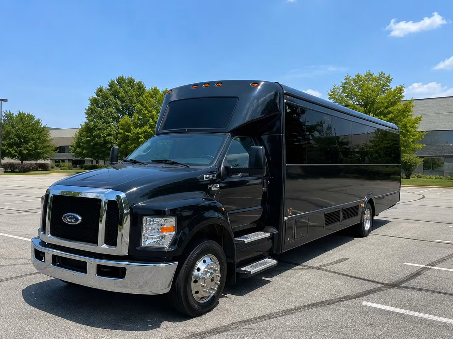 bachelorette party buses and rehearsal dinner shuttles in oakland
