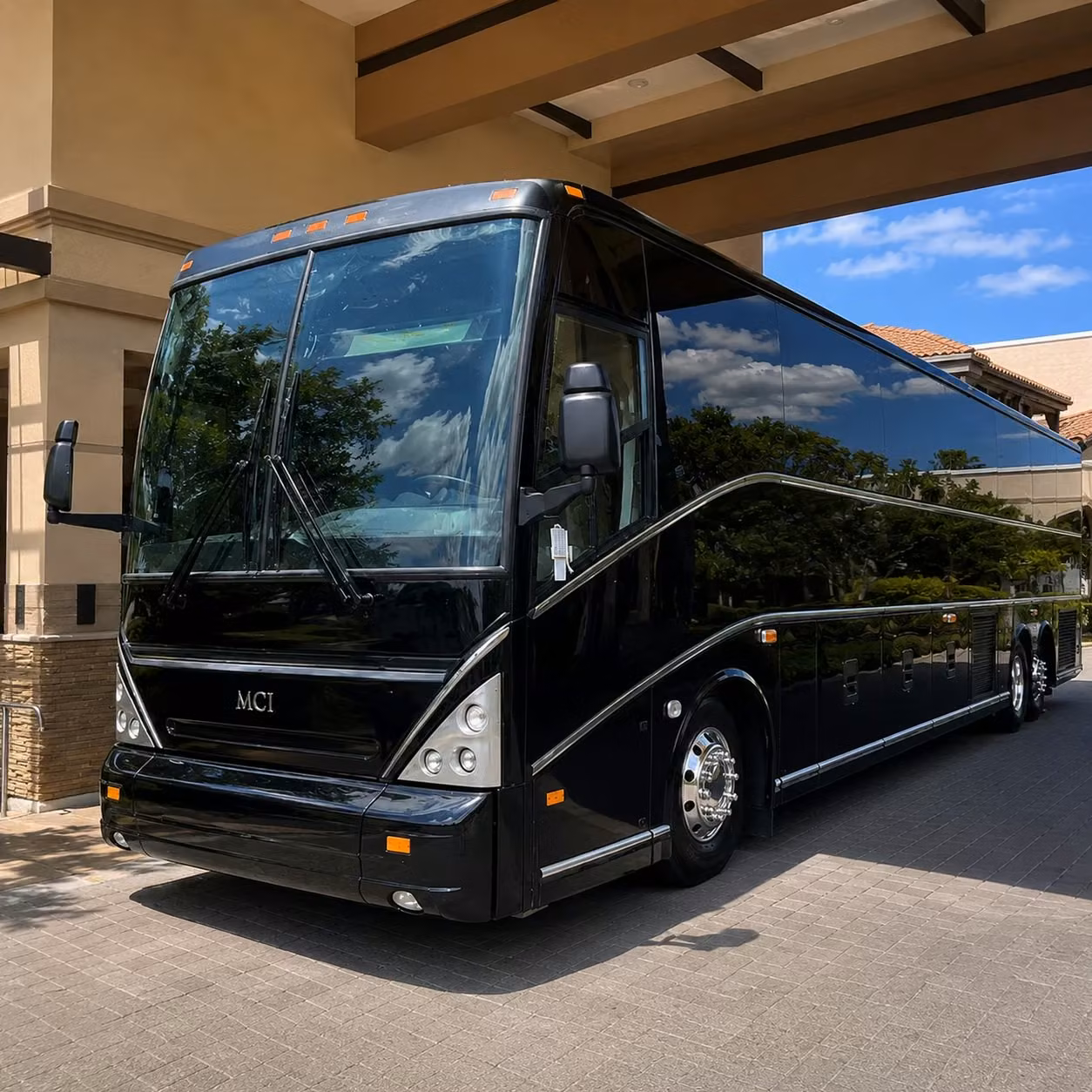 oakland wedding guest shuttles and ceremony transportation